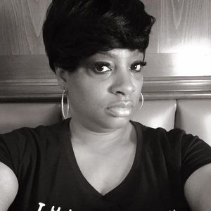 Meet your Posher, Kay